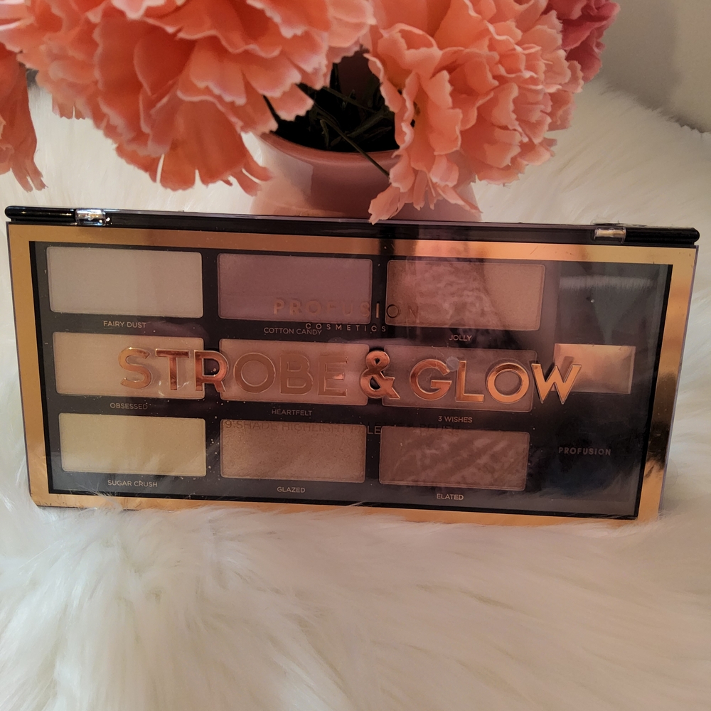 Profusion Cosmetics Strobe & Glow Palette - Gold and Tan